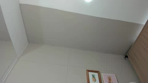 Snapshot of luna_bradley_ chatting on 03/23/26, 01:04 luna_bradley_ online show from 03/23/26, 01:04