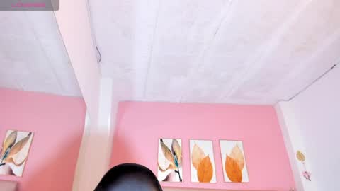 Snapshot of luna_bradley_ chatting on 04/30/26, 12:22 luna_bradley_ online show from 04/30/26, 12:22