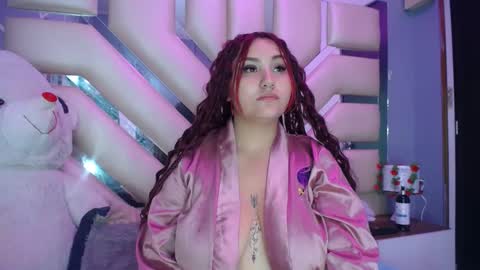 Snapshot of luna_corrs_ chatting on 12/18/24, 07:26 LUNA online show from 12/18/24, 07:26