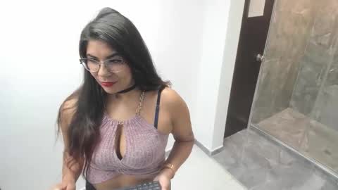 luna  online show from 10/17/25, 11:13