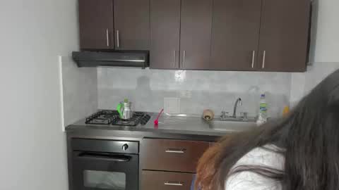 luna  online show from 06/09/26, 11:00