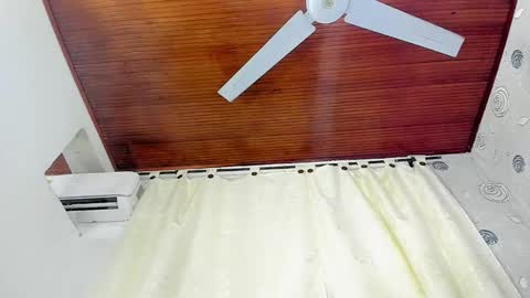 Luna Eva online show from 01/07/25, 05:42