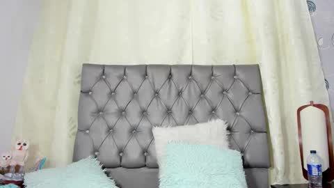 Luna Eva online show from 02/19/25, 05:49