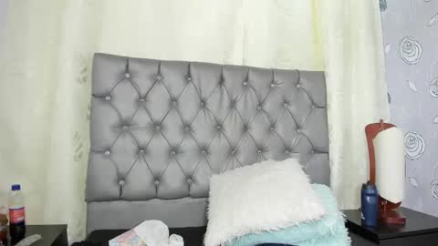 Luna Eva online show from 03/10/25, 05:50