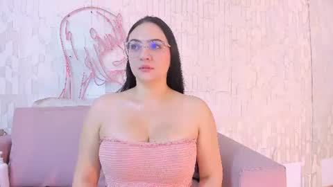 luna_ferrer1 online show from 06/11/26, 11:41