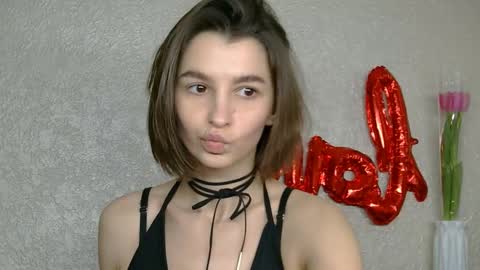Luna online show from 03/08/25, 08:44