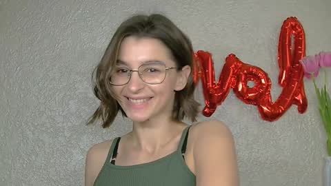 Luna online show from 03/11/25, 09:34