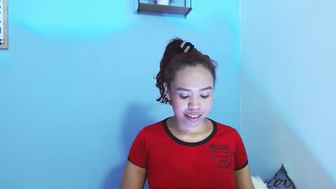 Snapshot of luna_hawks chatting on 10/29/25, 08:05 luna_hawks online show from 10/29/25, 08:05