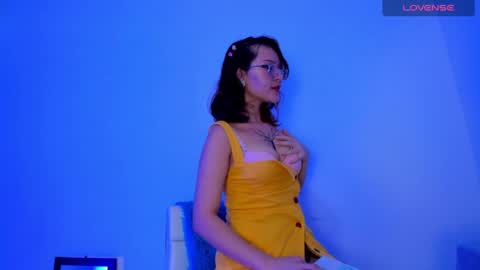 luna_hazard online show from 01/01/25, 02:09