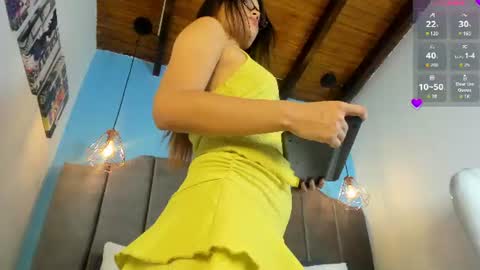 luna_honey9 online show from 06/25/26, 03:06