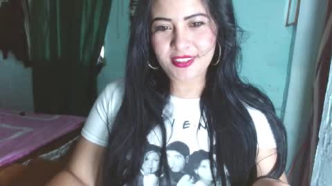luna_india online show from 01/27/25, 06:20