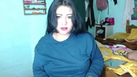 luna_india online show from 02/16/25, 09:37