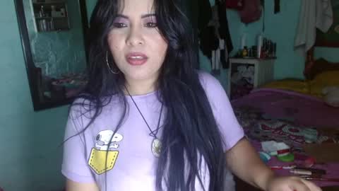 luna_india online show from 03/08/25, 07:42