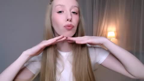 Luna online show from 05/06/26, 10:59