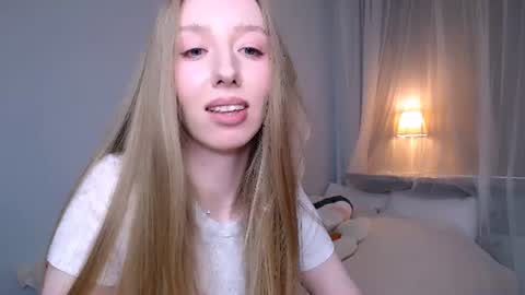 Luna online show from 07/05/26, 04:19