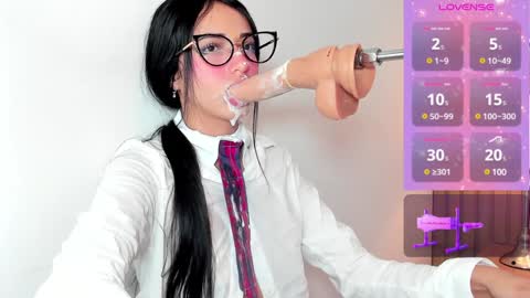luna_kiss18 online show from 01/24/25, 03:02