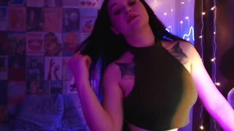 Snapshot of luna_limerence chatting on 04/13/26, 10:15 luna_limerence online show from 04/13/26, 10:15