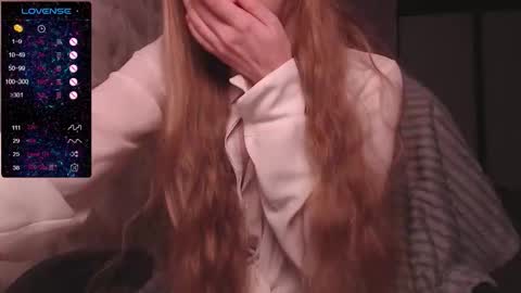 Luna online show from 09/18/25, 11:56