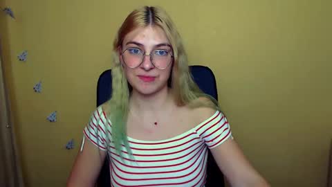 Luna online show from 12/18/24, 12:29