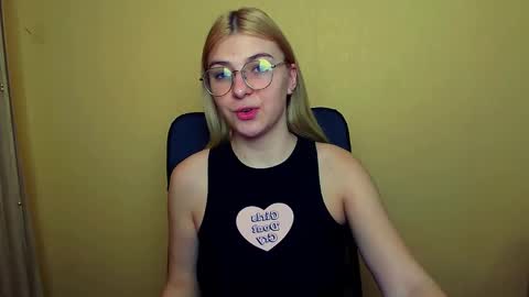 Luna online show from 01/13/25, 08:15