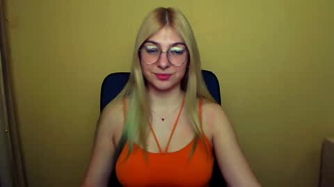 Luna online show from 01/28/25, 08:25