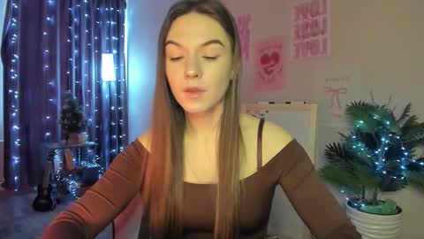Snapshot of luna_lust_211 chatting on 03/07/26, 04:09 luna_lust_211 online show from 03/07/26, 04:09