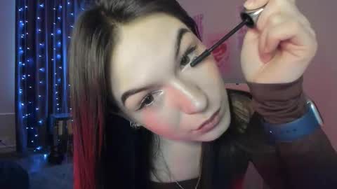 Snapshot of luna_lust_211 chatting on 03/20/26, 04:28 luna_lust_211 online show from 03/20/26, 04:28