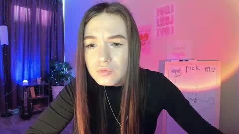 Snapshot of luna_lust_211 chatting on 03/23/26, 04:16 luna_lust_211 online show from 03/23/26, 04:16
