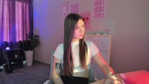 Snapshot of luna_lust_211 chatting on 03/31/26, 04:35 luna_lust_211 online show from 03/31/26, 04:35