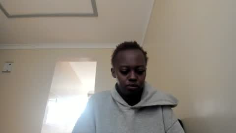 luna luxxy online show from 08/01/26, 12:48