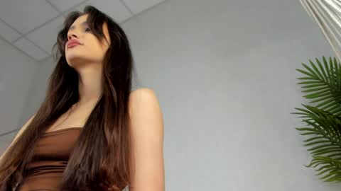 Snapshot of luna_mee chatting on 03/23/26, 07:56 Adele online show from 03/23/26, 07:56