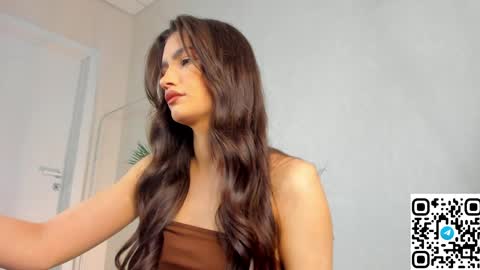 Snapshot of luna_mee chatting on 04/02/26, 08:45 Adele online show from 04/02/26, 08:45