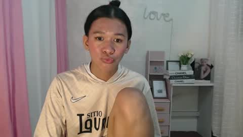 Anyana online show from 12/29/24, 12:45