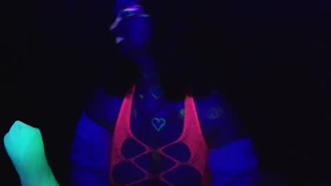 luna_moth123 online show from 07/11/26, 04:37