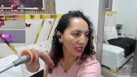 Snapshot of luna_naughty1 chatting on 03/11/26, 10:38 luna_naughty1 online show from 03/11/26, 10:38