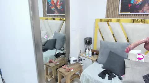 luna_naughty1 online show from 07/22/26, 06:43