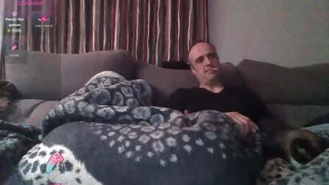 Luna online show from 03/03/25, 11:14