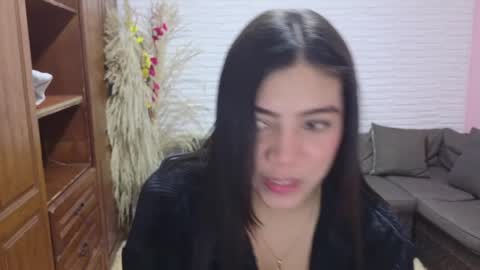 luna_rousse26 online show from 06/04/26, 01:28