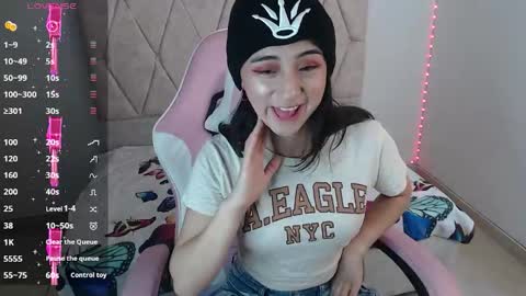 Snapshot of luna_roussee chatting on 03/01/25, 06:32 luna_roussee online show from 03/01/25, 06:32