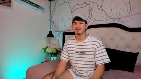 Snapshot of luna_stanford chatting on 10/09/25, 02:31 Luna Stanford online show from 10/09/25, 02:31