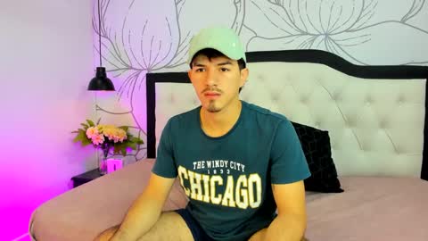 Snapshot of luna_stanford chatting on 10/12/25, 02:43 Luna Stanford online show from 10/12/25, 02:43