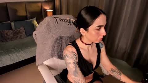 Luna online show from 03/02/26, 03:30
