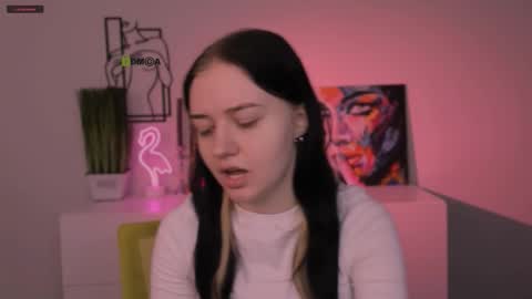 Luna online show from 11/16/25, 09:26