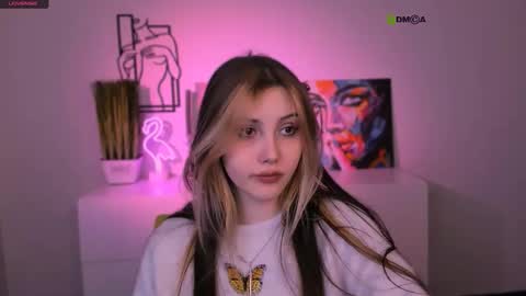 Luna online show from 11/24/25, 05:40