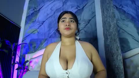 luna_tower online show from 10/21/25, 07:47