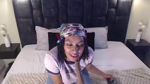 Snapshot of luna_veelvett chatting on 06/10/26, 07:24 luna online show from 06/10/26, 07:24