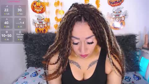 Snapshot of luna_vitihot chatting on 10/21/25, 11:44 luna_vitihot online show from 10/21/25, 11:44