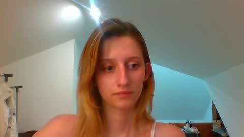 Snapshot of luna_xsensual chatting on 01/10/25, 06:38 L U N A online show from 01/10/25, 06:38