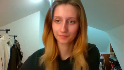 Snapshot of luna_xsensual chatting on 01/30/25, 06:32 L U N A online show from 01/30/25, 06:32