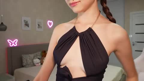 Sweet Luna online show from 07/12/26, 05:04